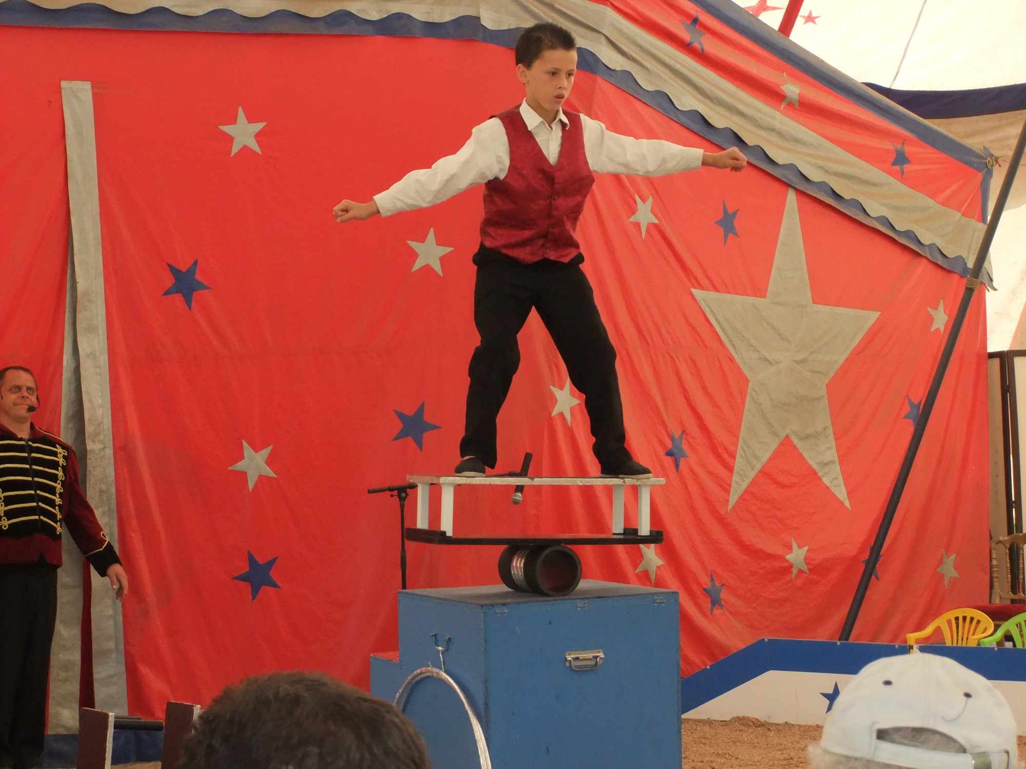 Spectacle de cirque pour enfants à la Ferme Exotique